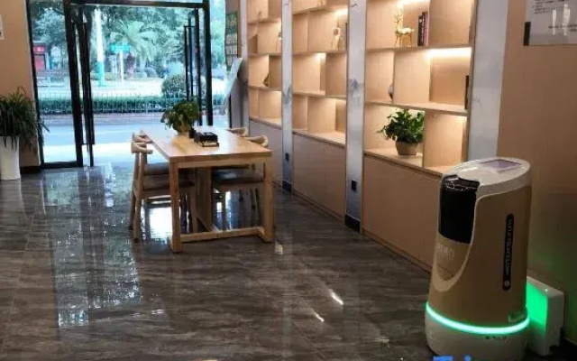 Qingmu Select Hotel (Nanjing Gaochun Subway Station Zhenxing Road)