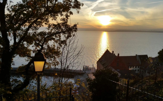 Palais am Schlossplatz