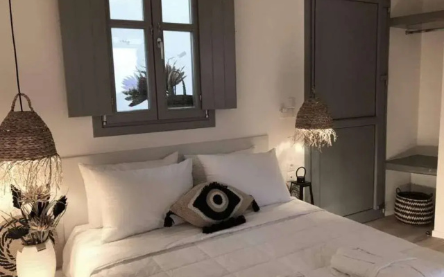Aidani Luxurious Rooms