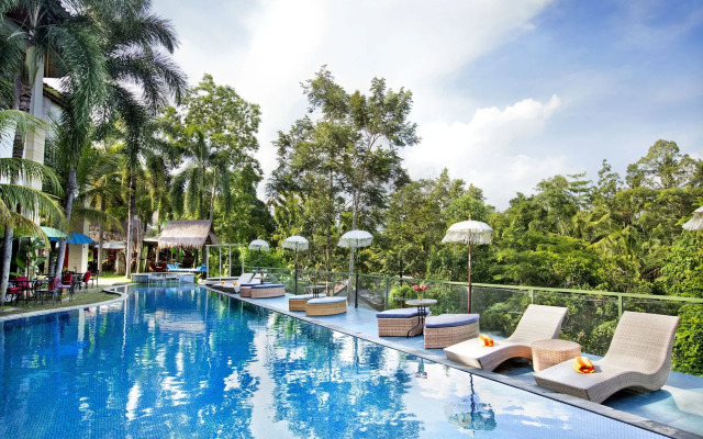 The Mansion Resort Hotel & Spa