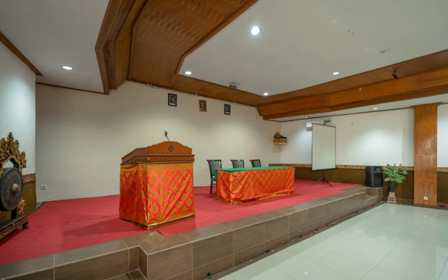 RedDoorz Plus @ Mahajaya Hotel Denpasar