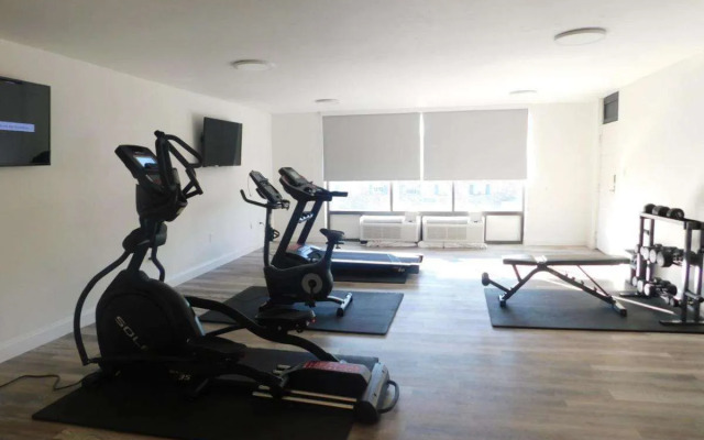 Ramada by Wyndham New Orleans