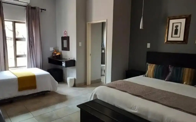 Turaco Lodge