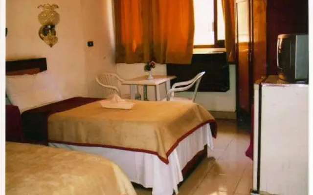 Oscar Hotel