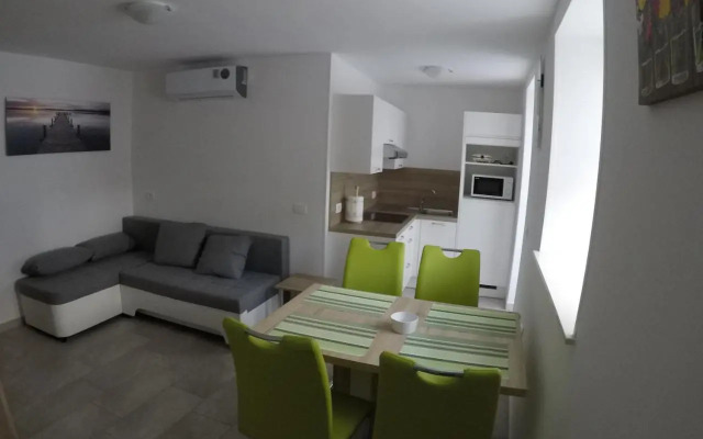 Apartmaji Ema