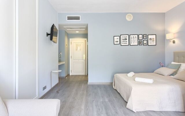 Banus Beach Studio