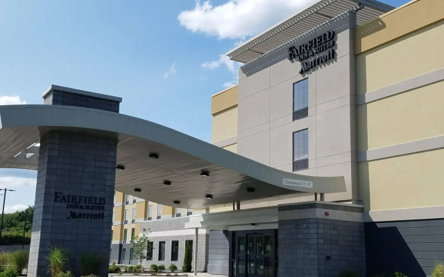 Fairfield Inn & Suites Springfield Holyoke