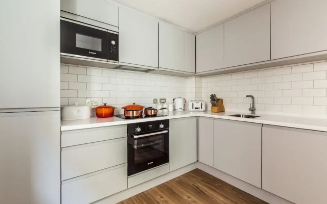 Luxury 1 Bed Castle View Apartment