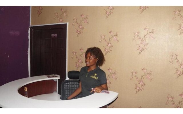 Benito Hotel & Suites