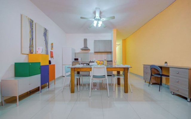 Tranquil Cityscape 3 Bedroom Apartments