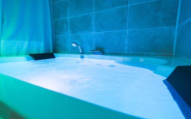 Le Bali Spa : maison avec jardin et Netflix