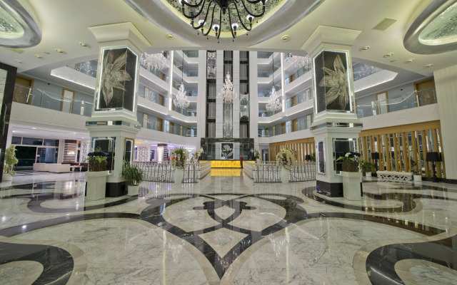 Q Premium Resort Hotel
