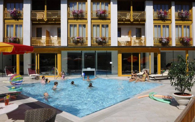 HOTEL Urbani