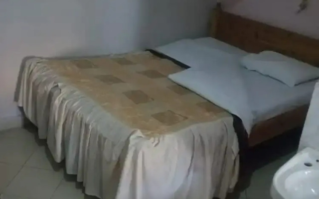 Hotel Horns
