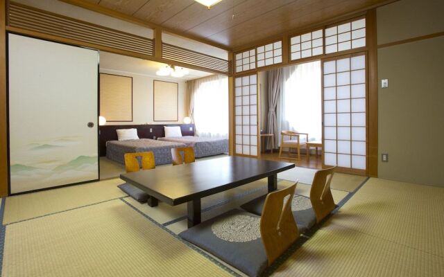 Green Hotel