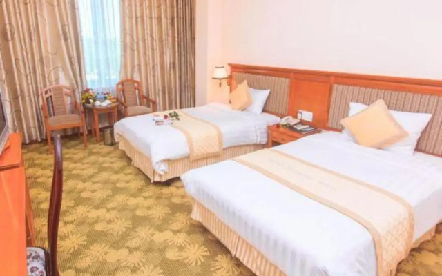 My Tra Riverside Hotel