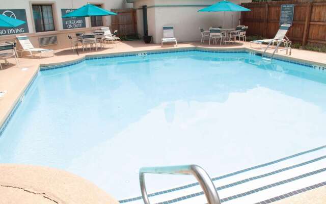 La Quinta Inn Lexington/Horse Park