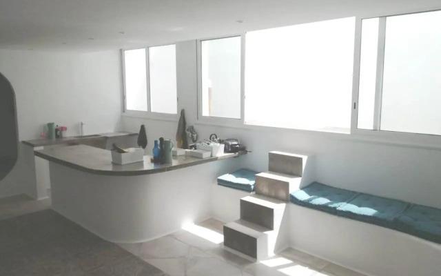 VILLA8