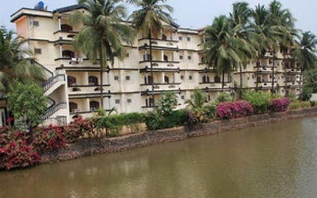 Maizons Lakeview Resort