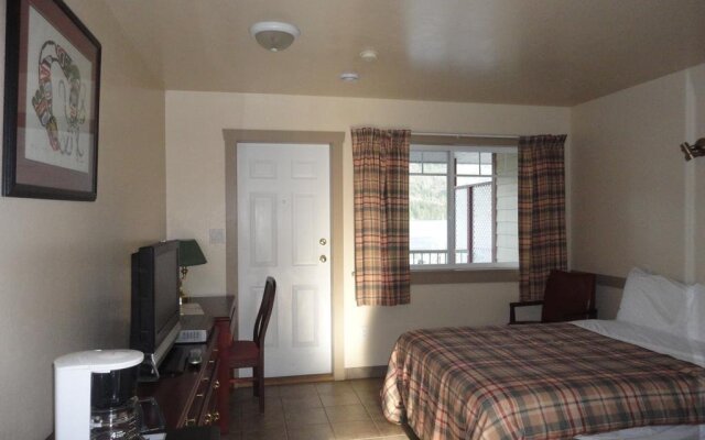 Bathgate Resort and Marina
