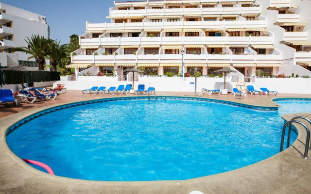 Apartment Avenida de Los Pueblos 16