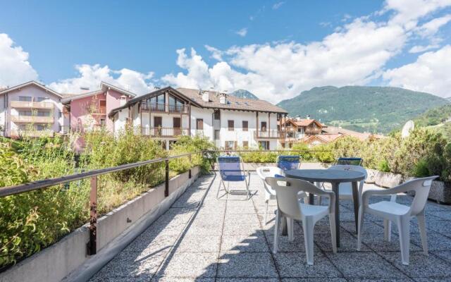 Residence Comano Girasole 1