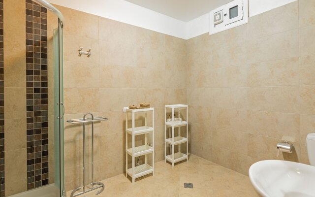 Spacious Villa in Saronida With Swimming Pool
