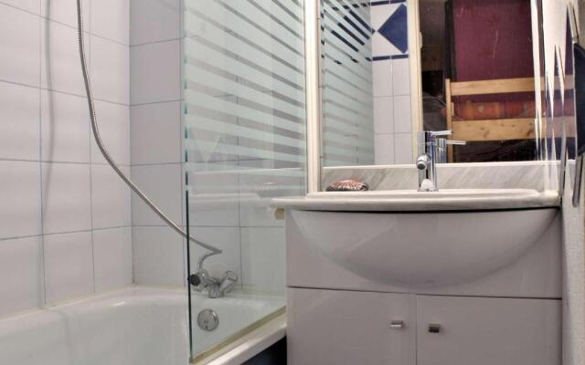 Appartement Risoul, 1 pièce, 4 personnes - FR-1-330-550