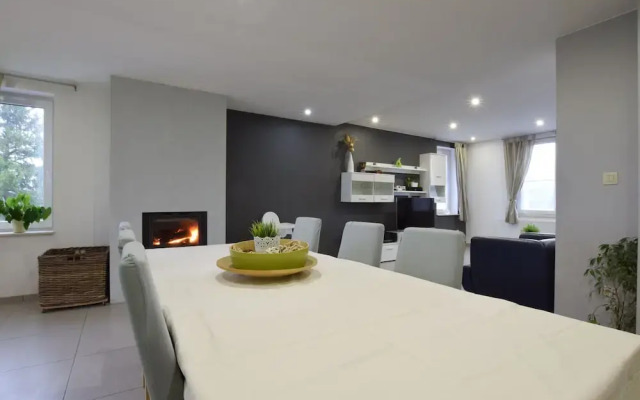 Lovely Holiday Home in Gros Chene With Bubble Bath