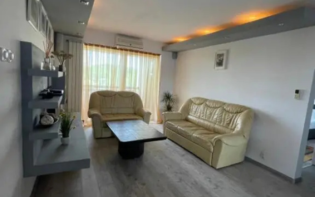 Lovely 3 bedrooms Apartament