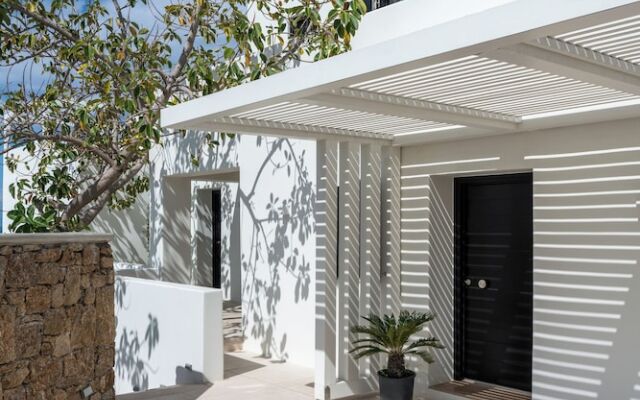 Numi Suites