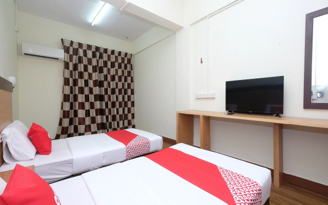 OYO 1105 Hotel 75