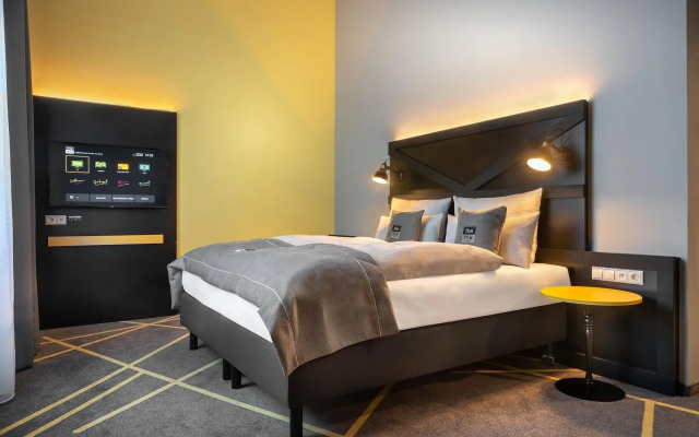 Holiday Inn - the niu, Fury Aschheim Messe by IHG
