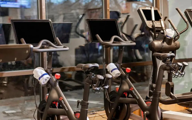 Merriweather Lakehouse, Autograph Collection