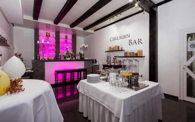 Hotel Rühen, 24 Stunden Check in, kostenfreie Parkplätze