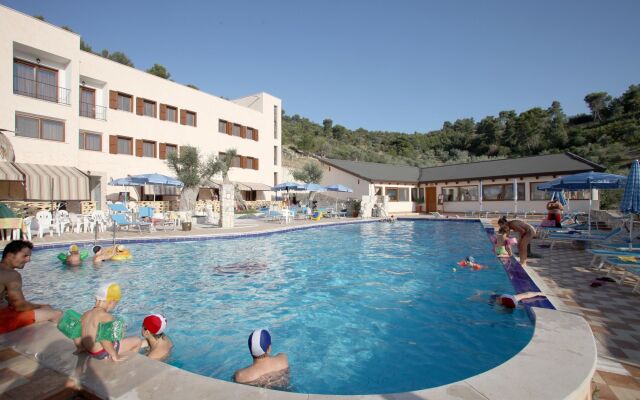 Agri-costella Country Hotel