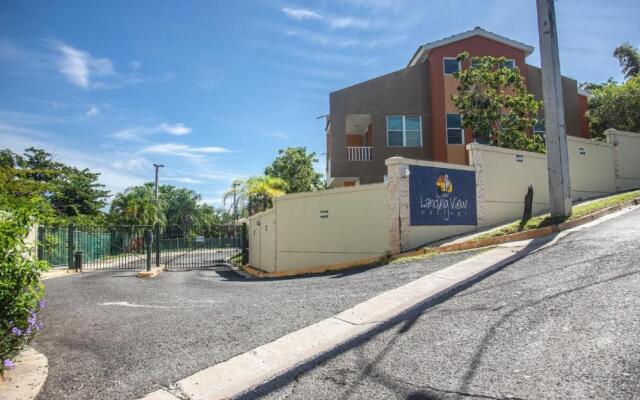 Rooftop Terrace, Shower, Views, BBQ LV 204