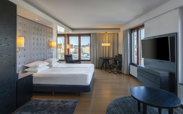 Hilton Stockholm Slussen - Image 5