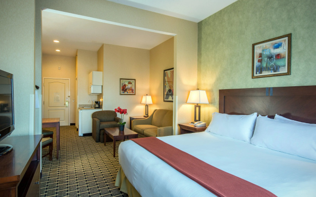 Holiday Inn Express & Suites Youngstown N (Warren/Niles) by IHG - фото 3