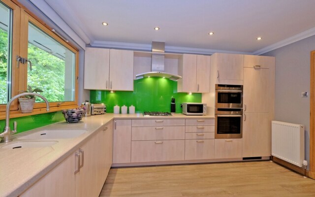 Stunning Family Home in Cults, Aberdeen