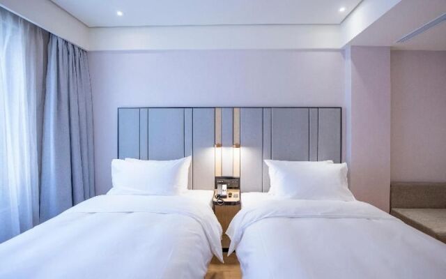 Ji Hotel (Beijing Bai Yun Guan)