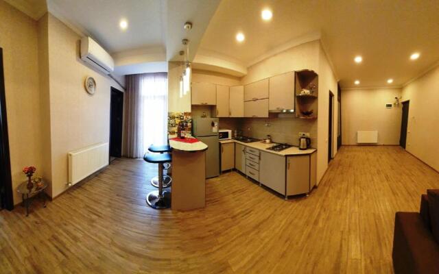 Fantaflat Old Tbilisi Apartment