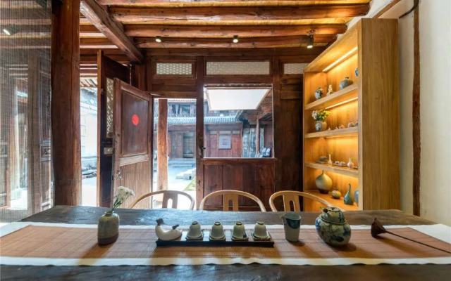 Dali Old Courtyard-Style Boutique Hotel