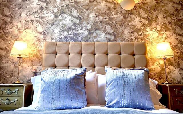 The Capon Tree Town House