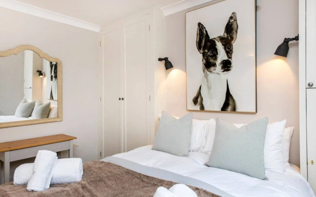 Charming, Recently Renovated 2-bed in Fulham