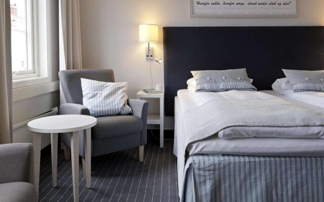 Home Hotel Grimstad