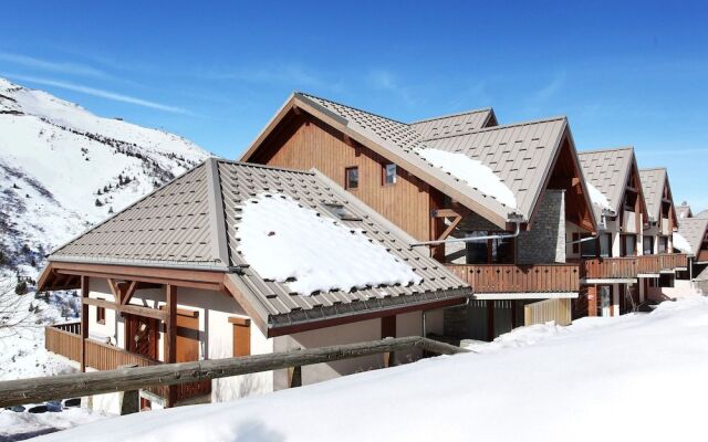 Carefully furnished apartment near the piste and Valmeinier