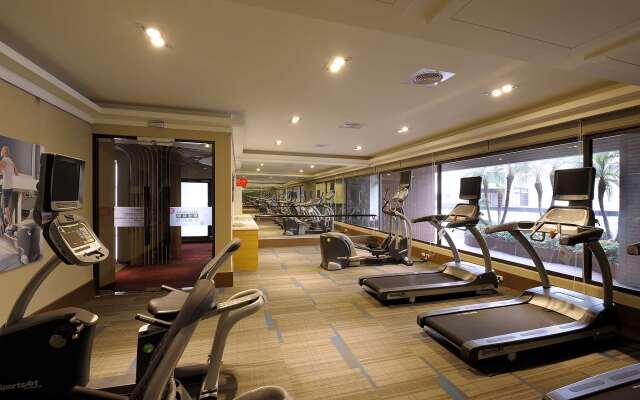 Golden Tulip Glory Fine Hotel