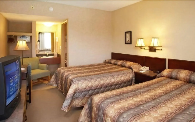 Langley Hwy Hotel