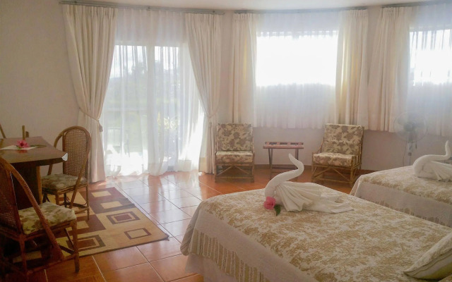 Tupa Hotel